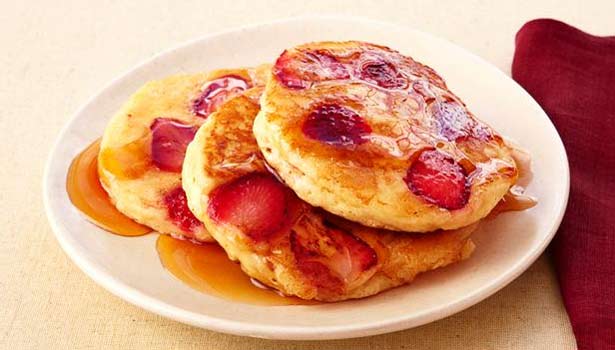 201703171526464722 how to make strawberry pancakes SECVPF