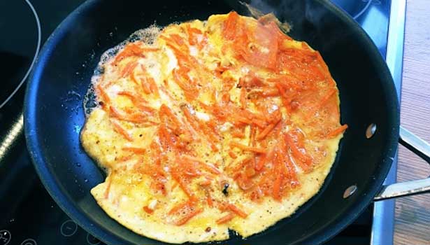201704041045003428 how to make carrot egg omelet SECVPF
