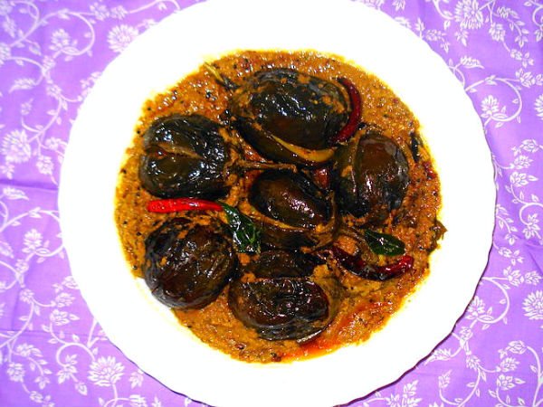 picy brinjal curry