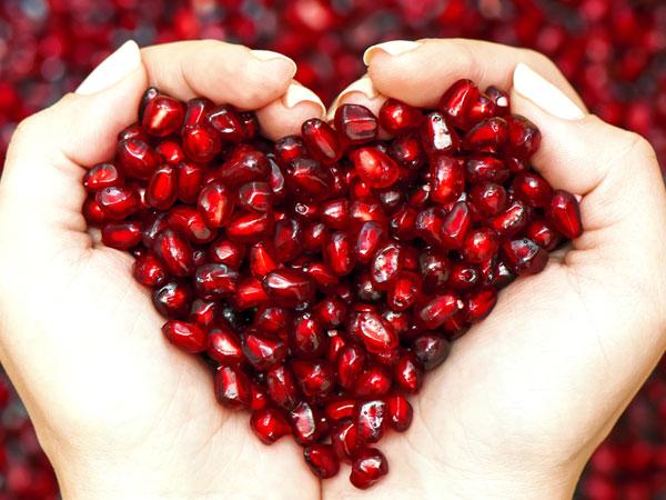 1 pomegranate heart
