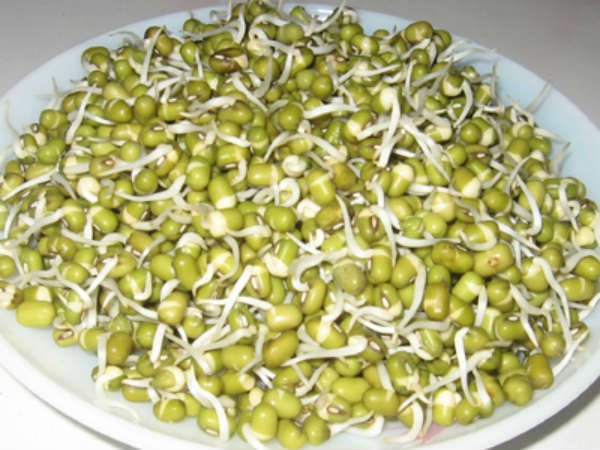 sprouts green gram dal whole
